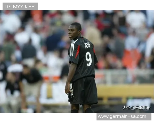 揭开足球界的黑暗面那些最让人反感的明星球员背后的故事