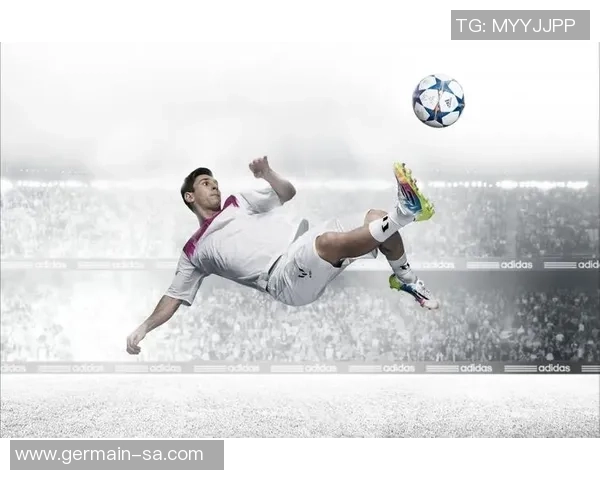 足球明星特辑高清图片欣赏展现球场风采与个人魅力的完美瞬间